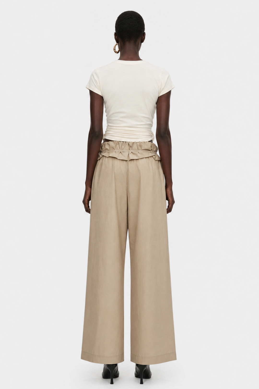 Amare Low-rise Ruffle Waist Trousers - Beige