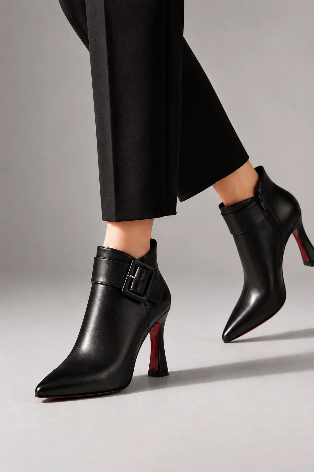 Ravenna | The Signature Buckle Boot