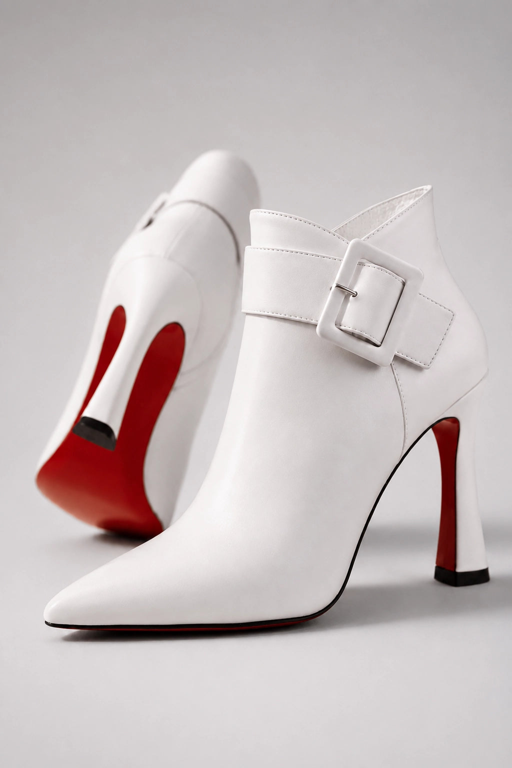 Ravenna | The Signature Buckle Boot