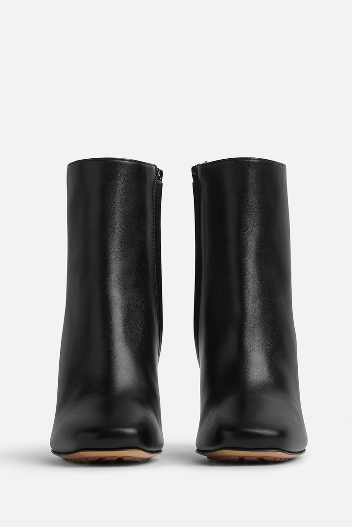 Sierrel Leather Metal Knot Ankle Boots - Black