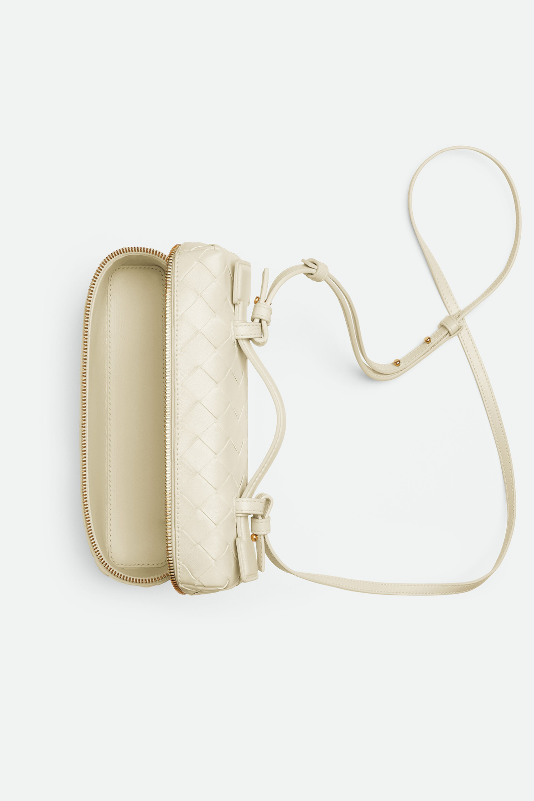 Yaritza Woven Clutch Bag - Beige